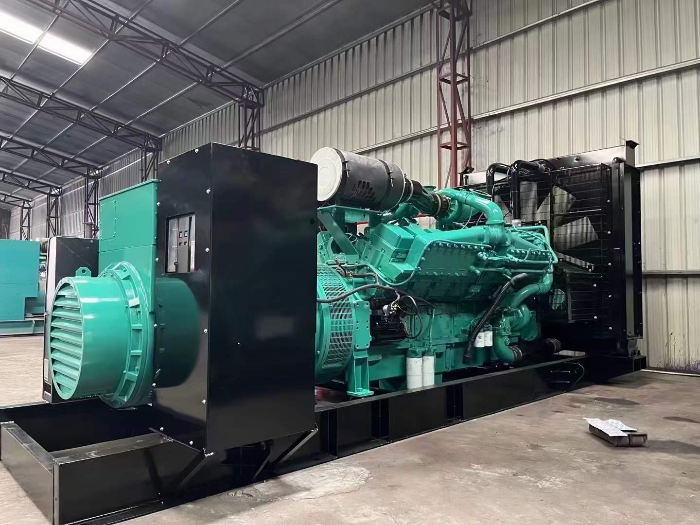 浏阳如何降低 800kW 柴油发电机输出电流的波动？